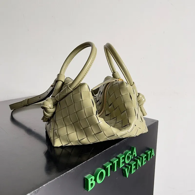 All categories 💚 Authentic bags 💚 BV 2025 new BV crossbody bag